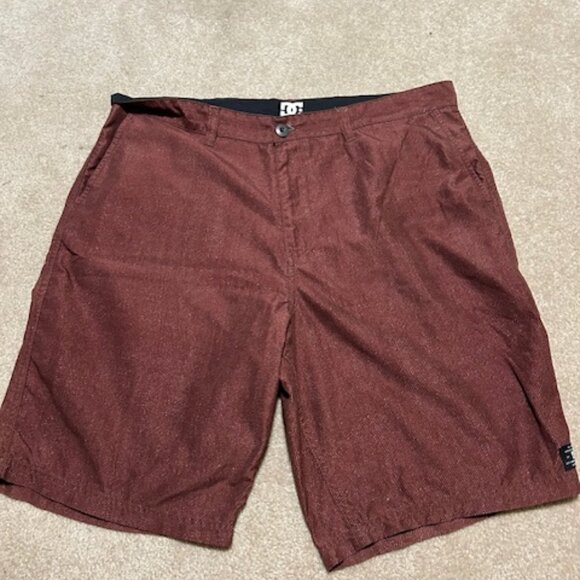 DC hybrid shorts - Picture 1 of 1